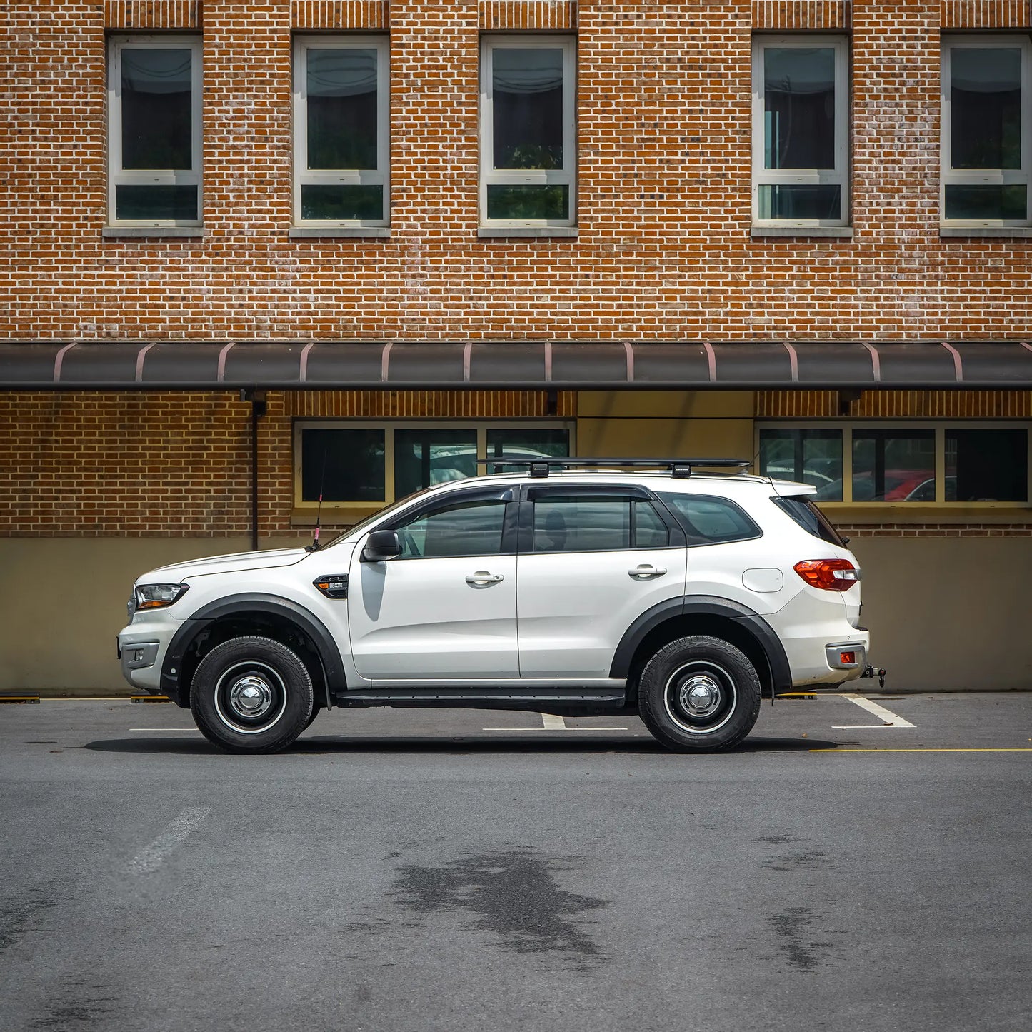 FORD Everest STORM Roof Rack