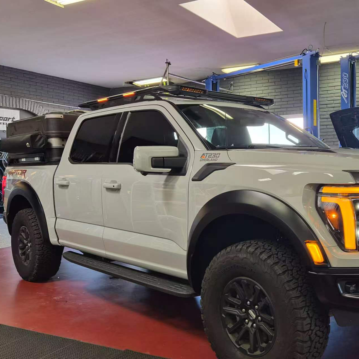 FORD F-150 M'LinkX Roof Rack Platform