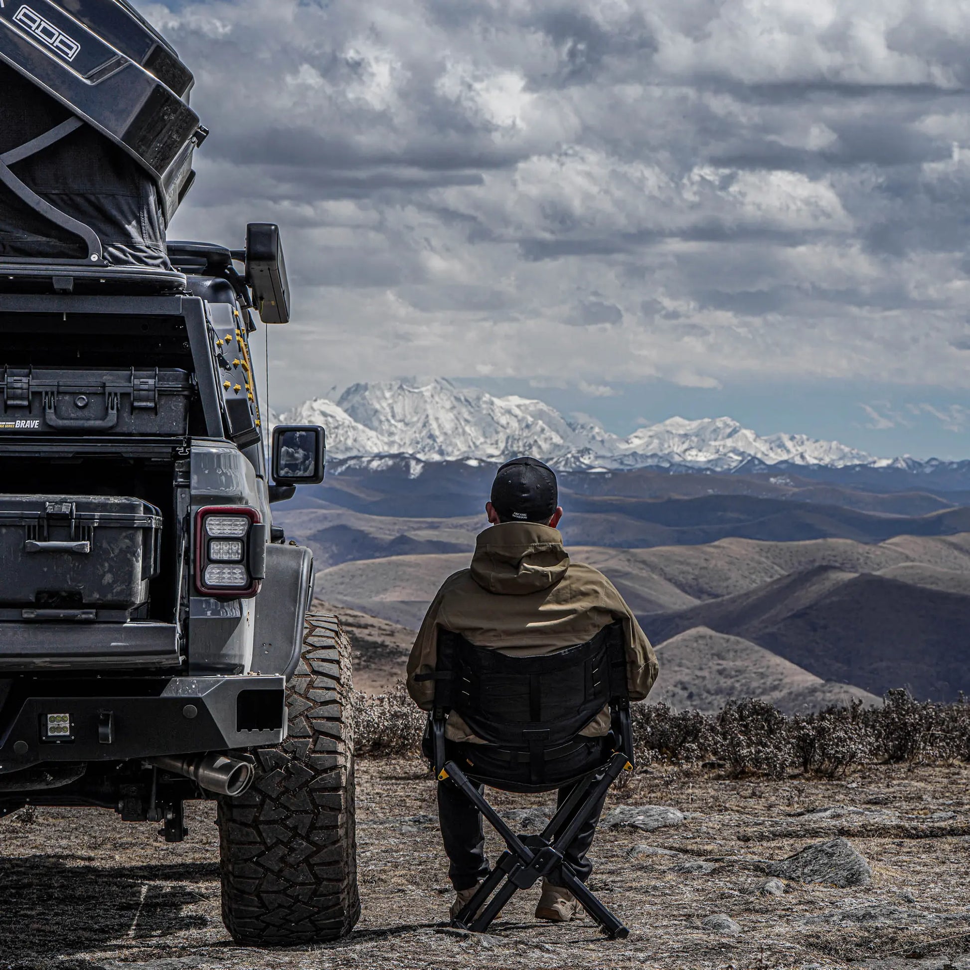 LANDING Camping Chair – Arcane Warrior LANDING Camping Chair – Arcane Warrior