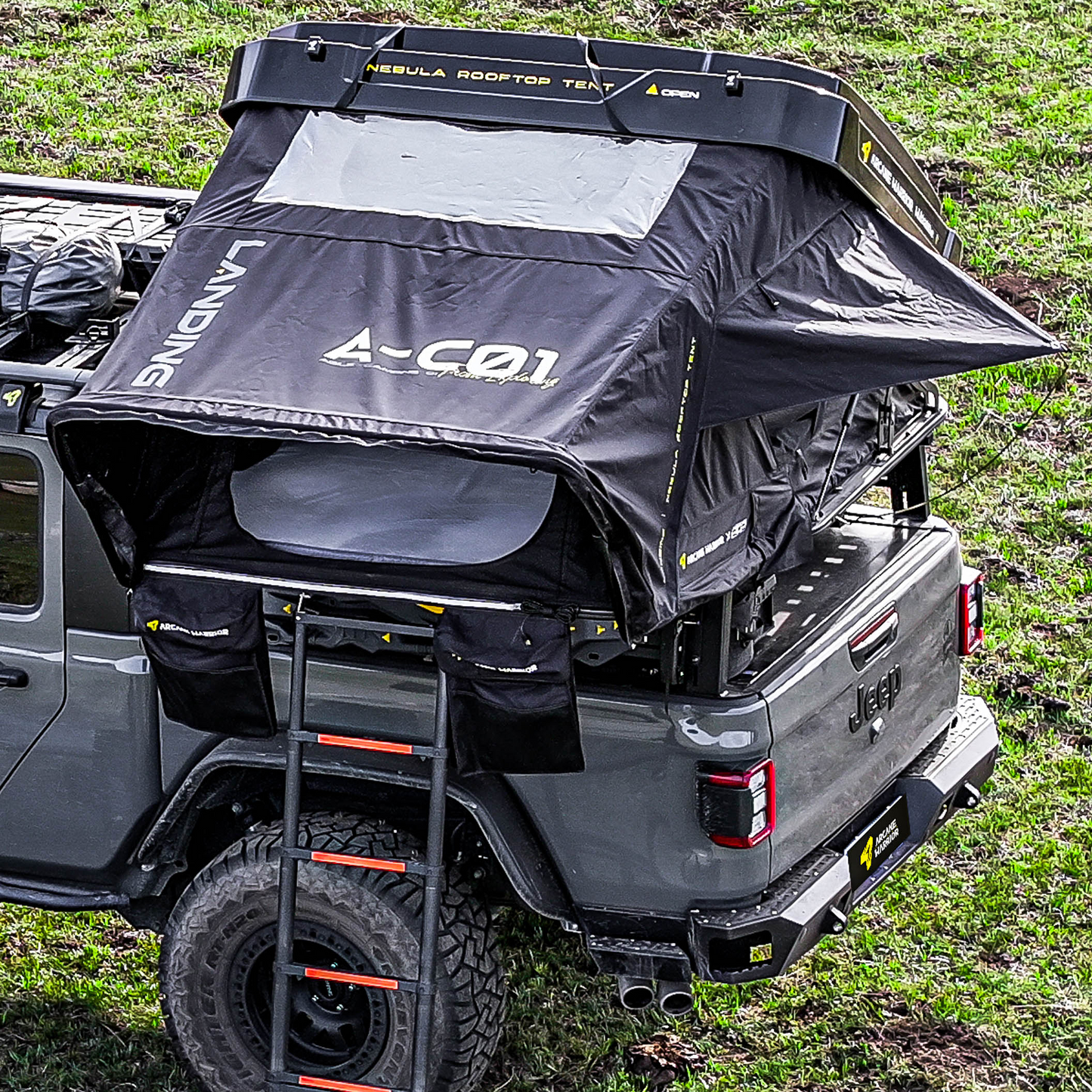 LANDING Hardshell Roof Top Tent